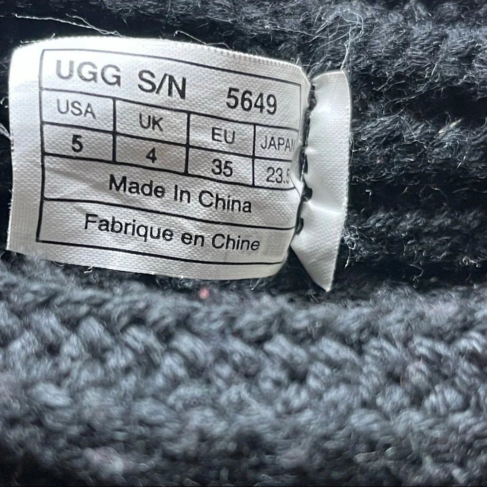 UGG Cardy Knit Buttons Boots Kids Size 5 Suede Foldable Short Tall Black Cozy